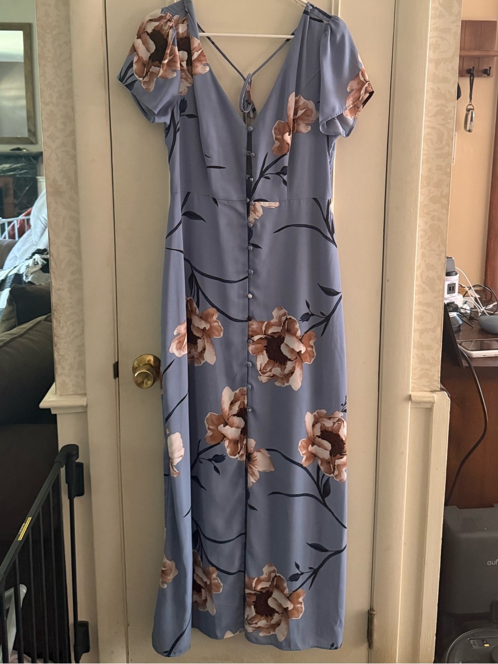 Trixxi Lavender Blue Floral Button-Front Midi Dress